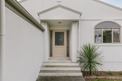 Photo of property in 14 Emmerdale Mews, Highbury, Palmerston North, 4412