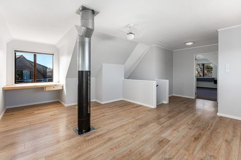 Photo of property in 37 Erris Street, Johnsonville, Wellington, 6037