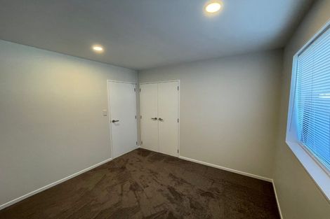 Photo of property in 22 Holcroft Street, Papakura, 2110