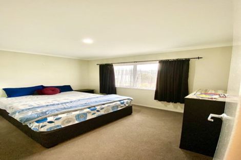Photo of property in 62 Sunstone Crescent, Brown Owl, Upper Hutt, 5018