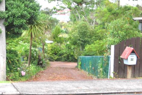 Photo of property in 1/65 Tirimoana Road, Te Atatu South, Auckland, 0602