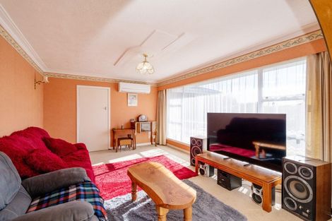 Photo of property in 17 Pine Crescent, Hargest, Invercargill, 9810