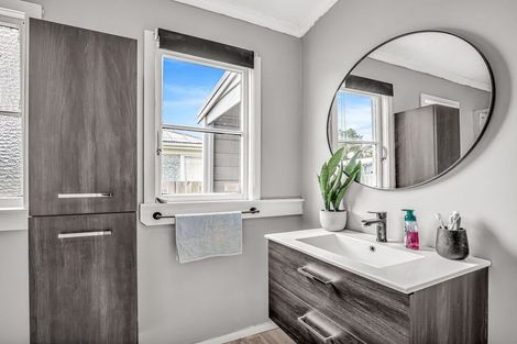 Photo of property in 13 Carlisle Street, Milson, Palmerston North, 4414