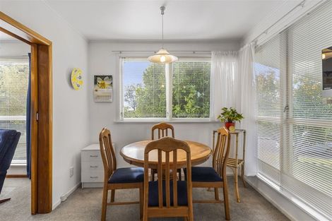 Photo of property in 4 Clendon Place, Manurewa, Auckland, 2102