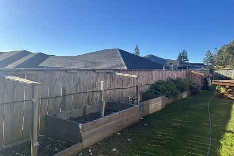 Photo of property in 5 Bell Bird Rise, Picton, 7220