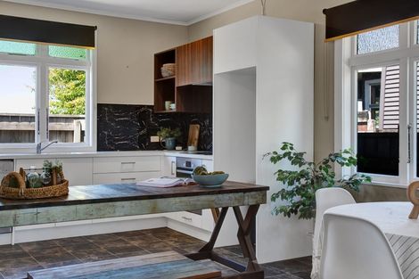 Photo of property in 1/68 Woodleigh Street, Frankleigh Park, New Plymouth, 4310