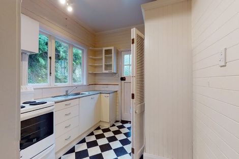 Photo of property in 75 Chamberlain Road, Karori, Wellington, 6012