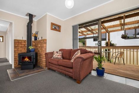 Photo of property in 9 Rhonda Place, Opaheke, Papakura, 2113