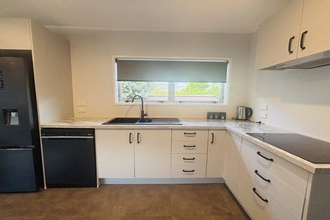 Photo of property in 8 Cornwall Place, Stoke, Nelson, 7011