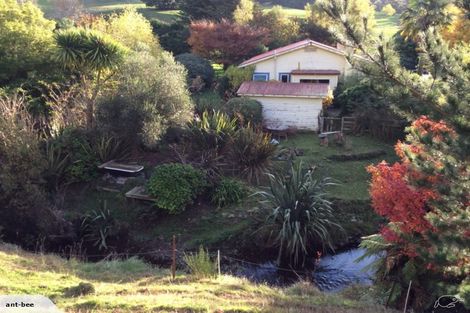 Photo of property in 100 Falloon Settlement Road, Kaituna, Masterton, 5888
