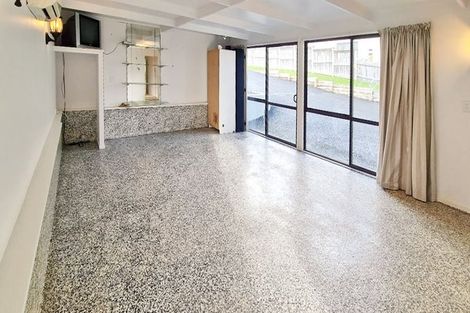 Photo of property in 1022 Whangaparaoa Road, Tindalls Beach, Whangaparaoa, 0930