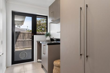 Photo of property in 17 Kilbride Gardens, Halswell, Christchurch, 8025