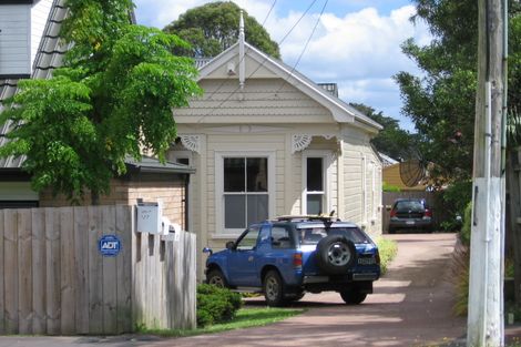 Photo of property in 2/7 Victor Street, Avondale, Auckland, 1026