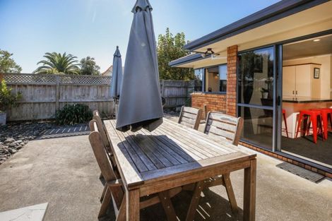 Photo of property in 27 Mangakoea Place, St Andrews, Hamilton, 3200