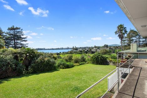 Photo of property in 10 Beaufort Avenue, Brookfield, Tauranga, 3110