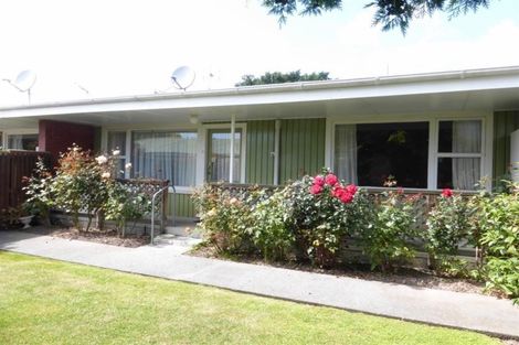 Photo of property in 2/7a Curletts Road, Sockburn, Christchurch, 8042