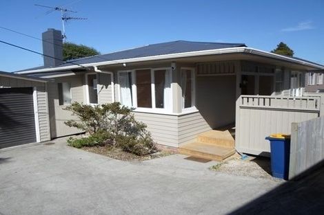 Photo of property in 38 Lyttelton Avenue, Forrest Hill, Auckland, 0620
