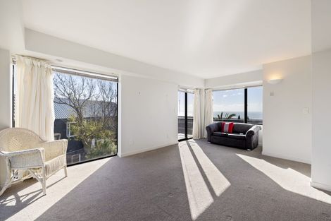 Photo of property in 72 Glenstrae Road, Redcliffs, Christchurch, 8081