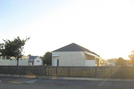 Photo of property in 70 Hull Street, South Hill, Oamaru, 9400