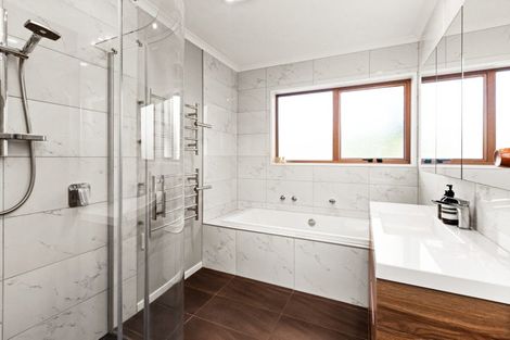 Photo of property in 25 Laurent Place, Greenmeadows, Napier, 4112