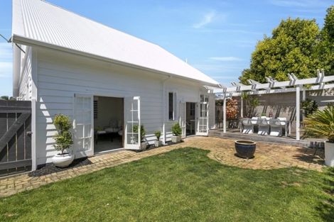 Photo of property in 42 Lawrence Street, Herne Bay, Auckland, 1011