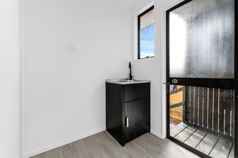 Photo of property in 1/53 Redcrest Avenue, Red Hill, Papakura, 2110