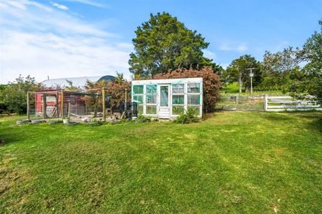 Photo of property in 22 Pataua Road North, Whareora, Whangarei, 0175