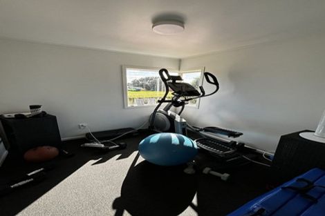 Photo of property in 8b Ronald Street, Strandon, New Plymouth, 4312