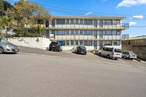 Photo of property in 3/4 Derby Street, Mount Victoria, Wellington, 6011