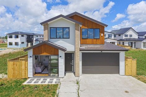 Photo of property in 13 Kaitiaki Drive, Clarks Beach, 2122