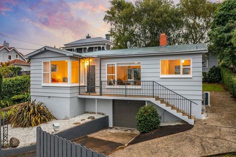 Photo of property in 117 Highgate, Roslyn, Dunedin, 9010