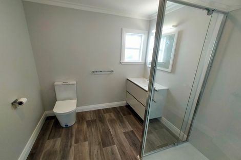 Photo of property in 37 Ross Street, Woodville, 4920