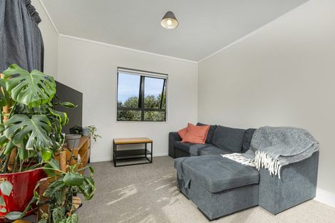 Photo of property in 346a Swanson Road, Ranui, Auckland, 0612