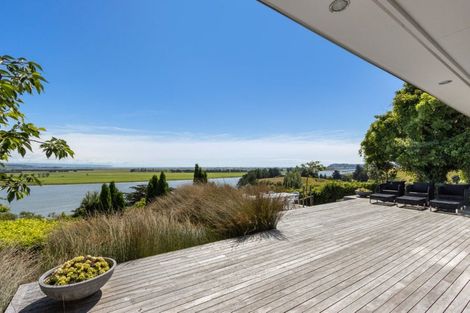 Photo of property in 292 Poraiti Road, Poraiti, Napier, 4182
