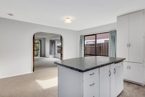 Photo of property in 47 Mercury Way, Whitby, Porirua, 5024
