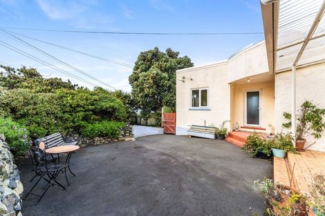 Photo of property in 23 Ascog Road, Ravensbourne, Dunedin, 9022