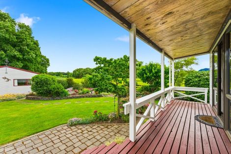 Photo of property in 34 Cambridge Street, Pahiatua, 4910