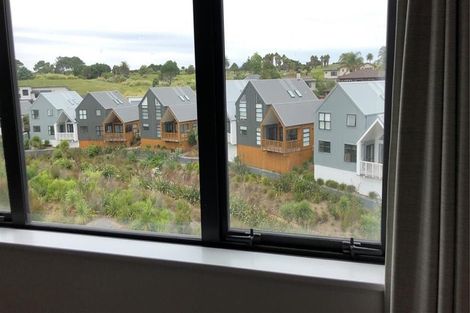 Photo of property in 65 Ninth View Avenue, Beachlands, Auckland, 2018