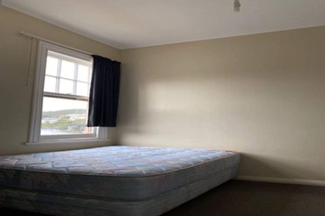 Photo of property in 1/50 Clyde Street, Island Bay, Wellington, 6023