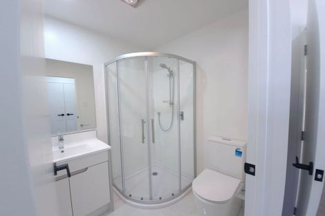 Photo of property in 2b Taratoa Street, Point England, Auckland, 1072