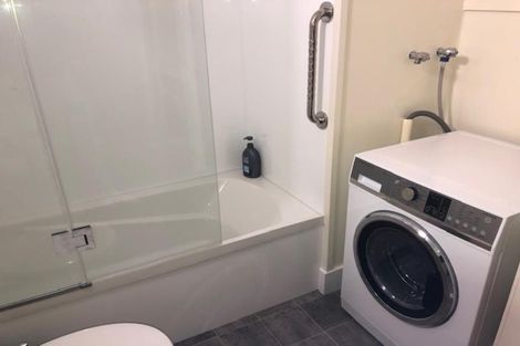 Photo of property in Hobson Court Flats, 13/70 Hobson Street, Thorndon, Wellington, 6011