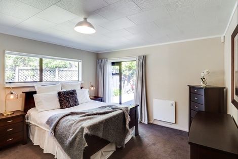 Photo of property in 82 Mchardy Street, Havelock North, 4130