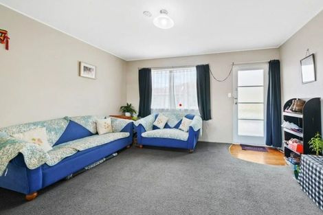 Photo of property in 121-123 Bell Road, Waiwhetu, Lower Hutt, 5010