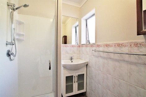 Photo of property in 148 Russell Road, Manurewa, Auckland, 2102