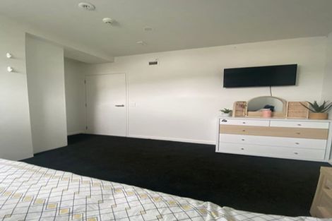 Photo of property in Quantum On Thorndon Quay, 7/163a Thorndon Quay, Pipitea, Wellington, 6011
