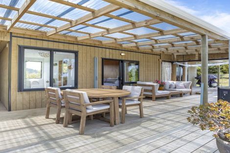 Photo of property in 24 Noakes Hill Road, Puhoi, Silverdale, 0994