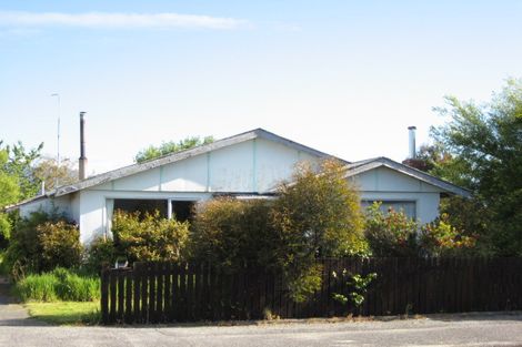 Photo of property in 90 Brougham Street, Westport, 7825