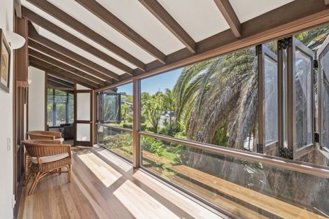 Photo of property in 18 Amante Crescent, Mairangi Bay, Auckland, 0630