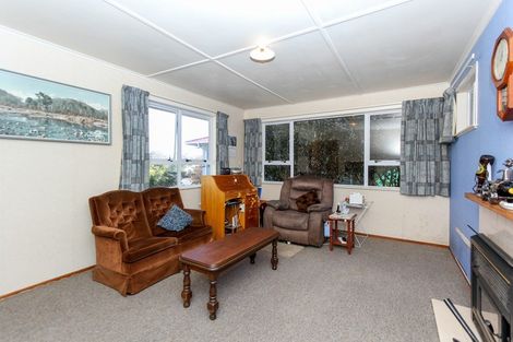Photo of property in 13 Clearmont Crescent, Blagdon, New Plymouth, 4310