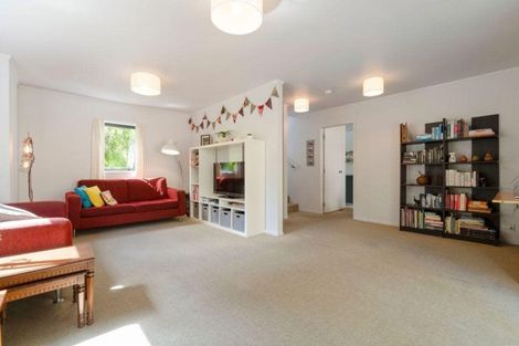 Photo of property in 48b Harmel Road, Glendene, Auckland, 0602